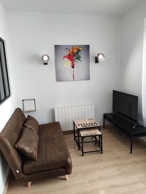 L'Atelier De L'Artiste - Moulins Coeur De Ville 外观 照片