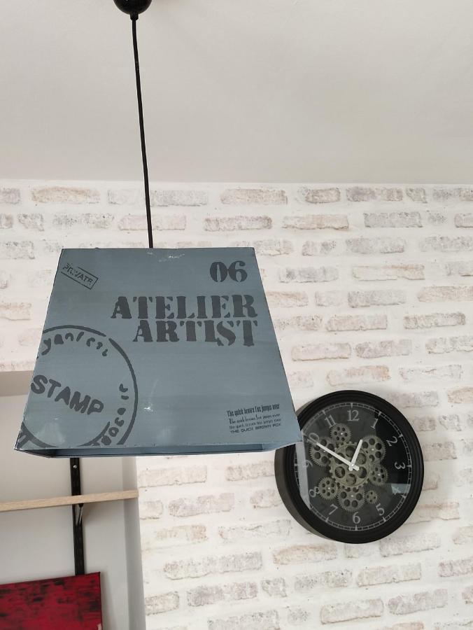 L'Atelier De L'Artiste - Moulins Coeur De Ville 外观 照片